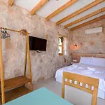 Casa De Sherys Apart Otel